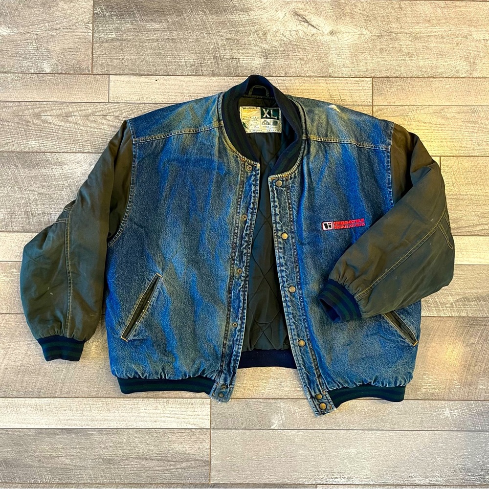 Zip up WearGuard men’s bomber jacket (Size XL)